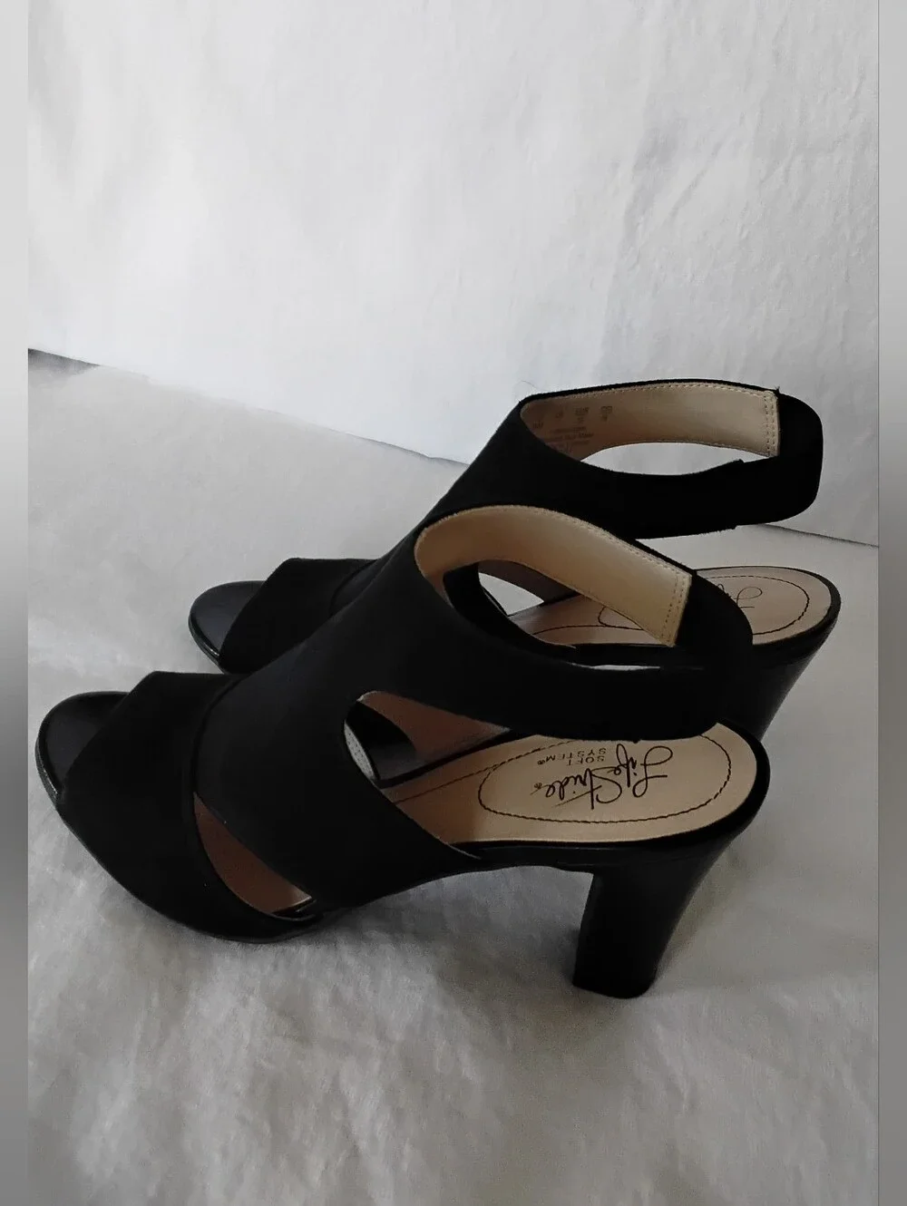 Life Stride Black Faux Leather Mod Open-Toe Slingback Heeled Scandals